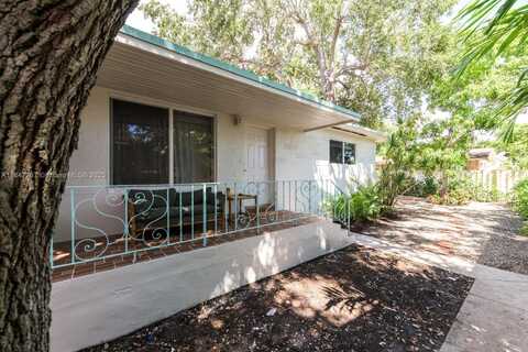 559 NE 64th St, Miami, FL 33138
