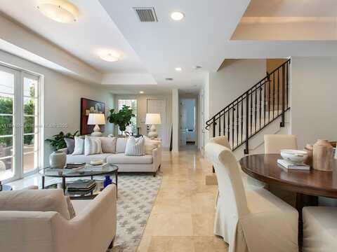 7713 SW 54th Ct, Miami, FL 33143