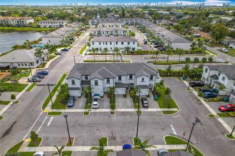 20371 NW 5th Ct, Miami Gardens, FL 33169