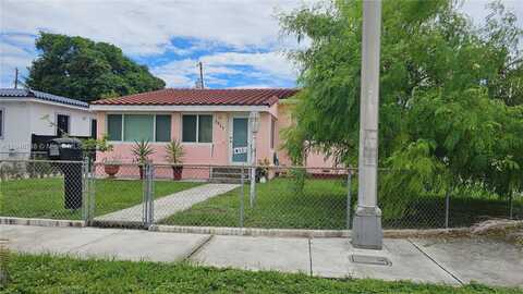 3415 W 2nd Ave, Hialeah, FL 33012