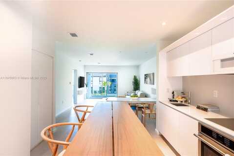 201 Sunrise Drive, Key Biscayne, FL 33149