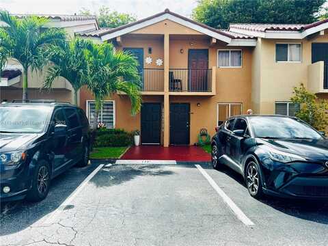 541 NW 82nd Ct, Miami, FL 33126