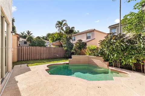 10781 NW 12 Dr, Plantation, FL 33322