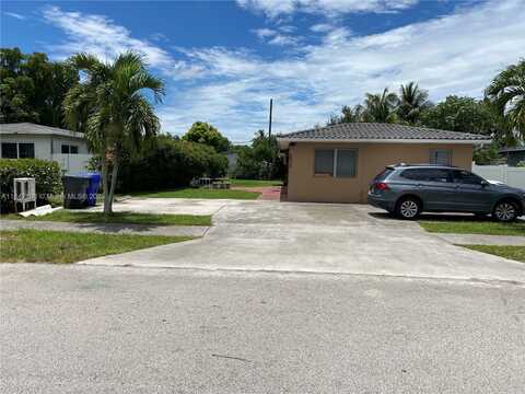 5616 Arthur St, Hollywood, FL 33021