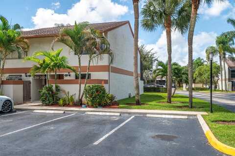 4270 SW 70th Ter, Davie, FL 33314