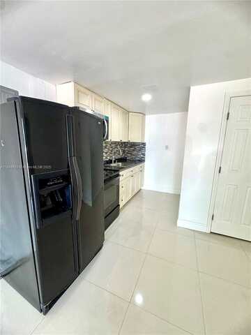 11600 SW 181st Ter, Miami, FL 33157