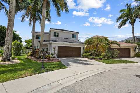1515 Winterberry Ln, Weston, FL 33327