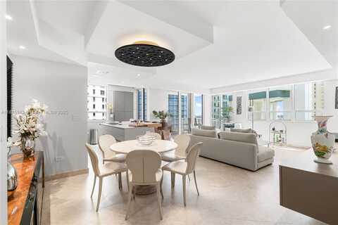 801 Brickell Key Blvd, Miami, FL 33131