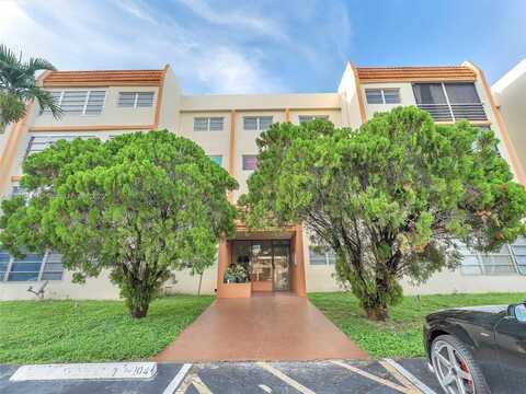 2551 NW 41st Ave, Lauderhill, FL 33313