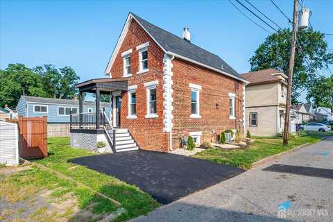 16 Woodview Avenue, Fords, NJ 08863