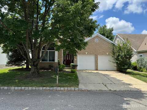 77 Harwood Road, Monroe, NJ 08831