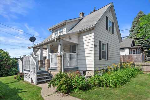 6213 W Dixon St, Milwaukee, WI 53214