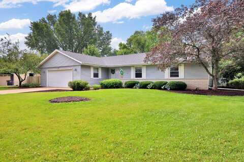 3827 W Minnesota Ave, Franklin, WI 53132