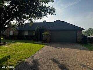 212 Shadow Creek Drive, Florence, MS 39073