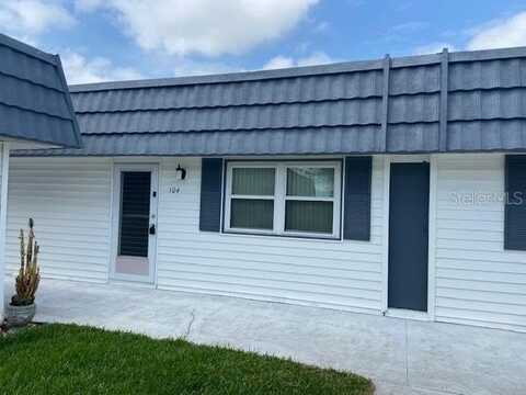 205 ANDOVER PLACE N, SUN CITY CENTER, FL 33573