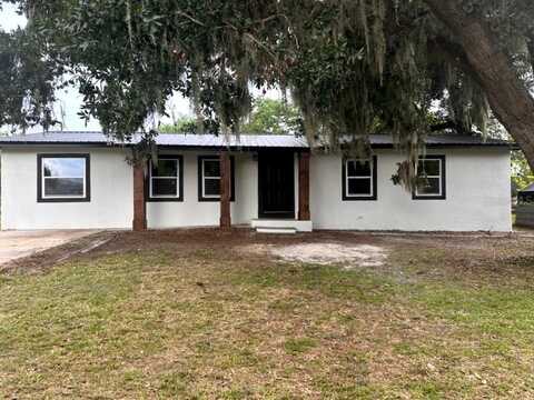 801 N CLERMONT AVENUE, FORT MEADE, FL 33841