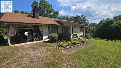 809 Wingfield Orchard Rd, Martinsville, VA 24112