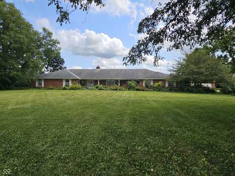 3135 South Drive, Sheridan, IN 46069