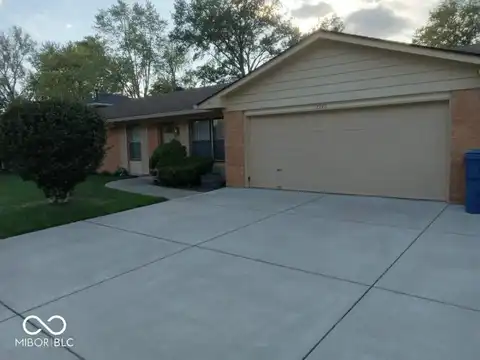 2740 Saturn Drive, Indianapolis, IN 46229