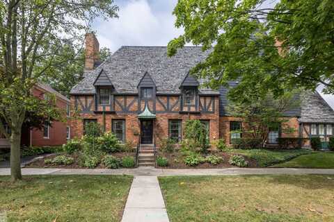 319 Rivard, Grosse Pointe, MI 48230