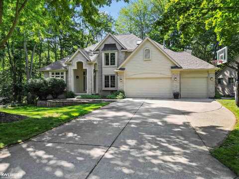 2606 Alden, West Bloomfield, MI 48324