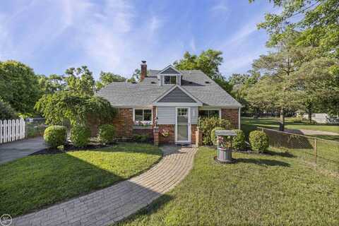 8311 Rhode, Shelby, MI 48317