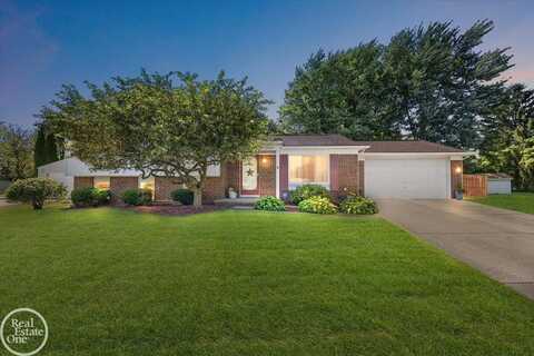 37947 Streamview, Sterling Heights, MI 48312