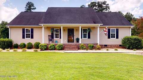 112 Twelve Oak Drive, Wallace, NC 28466
