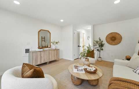 2180 Luz AVE, SAN JOSE, CA 95116