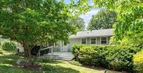 26 Michigan Drive, Hudson, MA 01749