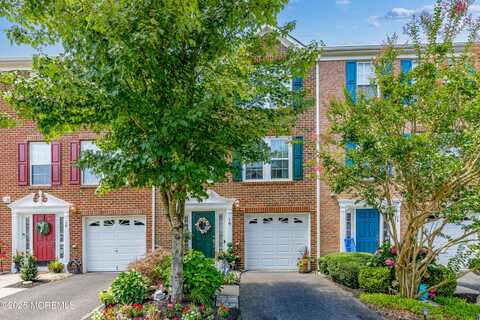 16 New Castle Street, Farmingdale, NJ 07727