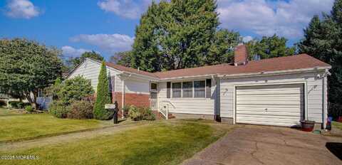 120 Lincoln Street, Sayreville, NJ 08879