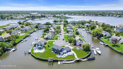 11 Gail Drive, Monmouth Beach, NJ 07750