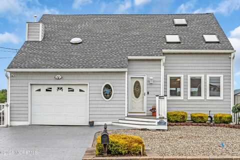 654 Fairview Lane, Forked River, NJ 08731
