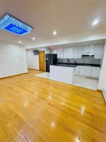 23-16 125 St, Flushing, NY 11356