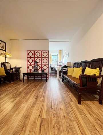 14430 78th Road, Flushing, NY 11367