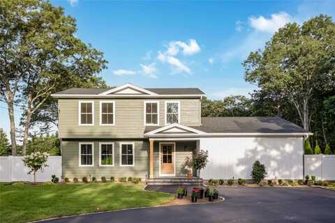 444 Miller Place Road, Miller Place, NY 11764