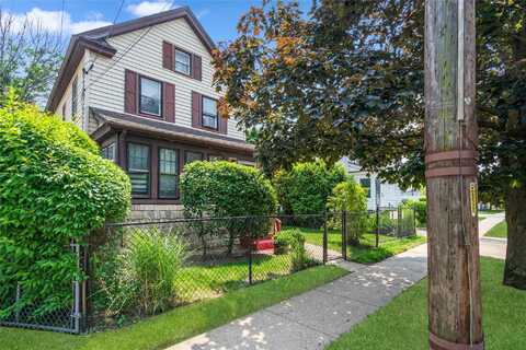 10 Linden Avenue, Hempstead, NY 11550