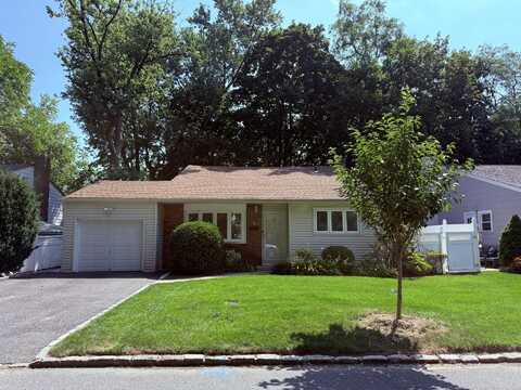 5 Second Road, Great Neck, NY 11021