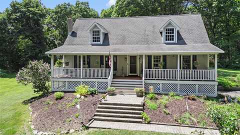 23 Briarpatch Lane, Rhinebeck, NY 12514