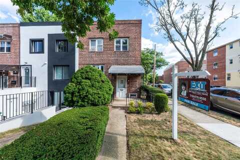 16219 72nd Avenue, Fresh Meadows, NY 11365