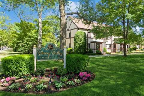 109 15th, Garden City, NY 11530