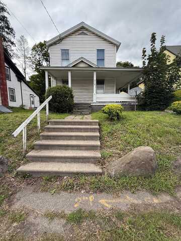 215 E Front Street, Hancock, NY 13783