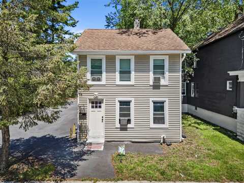 17 Sterling Street, Middletown, NY 10940