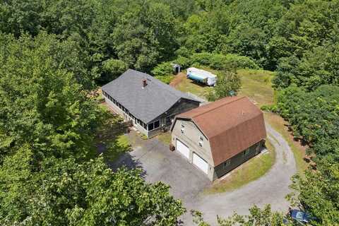 1569 Roosevelt Trail, Raymond, ME 04071