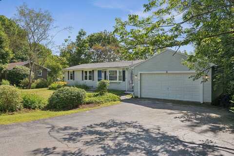 6 Olympic Avenue, Rockland, ME 04841