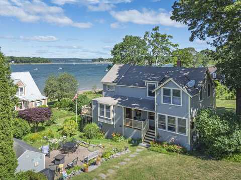 364 Island Avenue, Portland, ME 04108