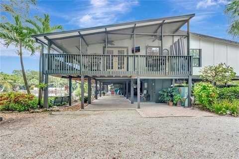 2511 Estey, NAPLES, FL 34104