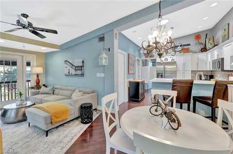 2511 Estey, NAPLES, FL 34104