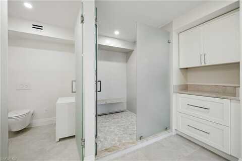 2318 Gulf Shore, NAPLES, FL 34103